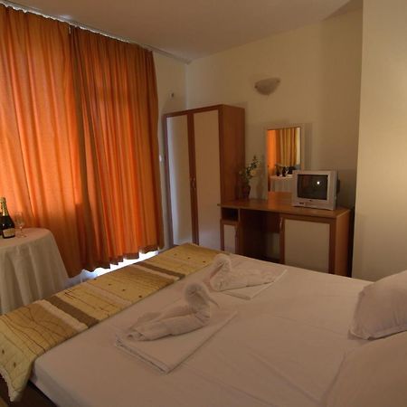 Hotel Stoyanov Rawda Exterior foto